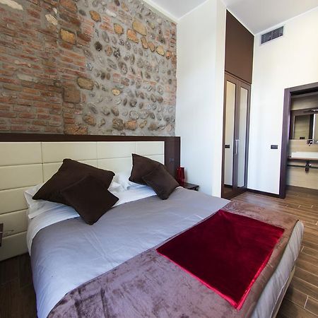 Arena Luxury Rooms เวโรนา ภายนอก รูปภาพ